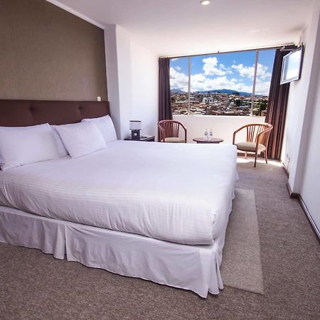 Hotel Presidente Cuenca Ngoại thất bức ảnh