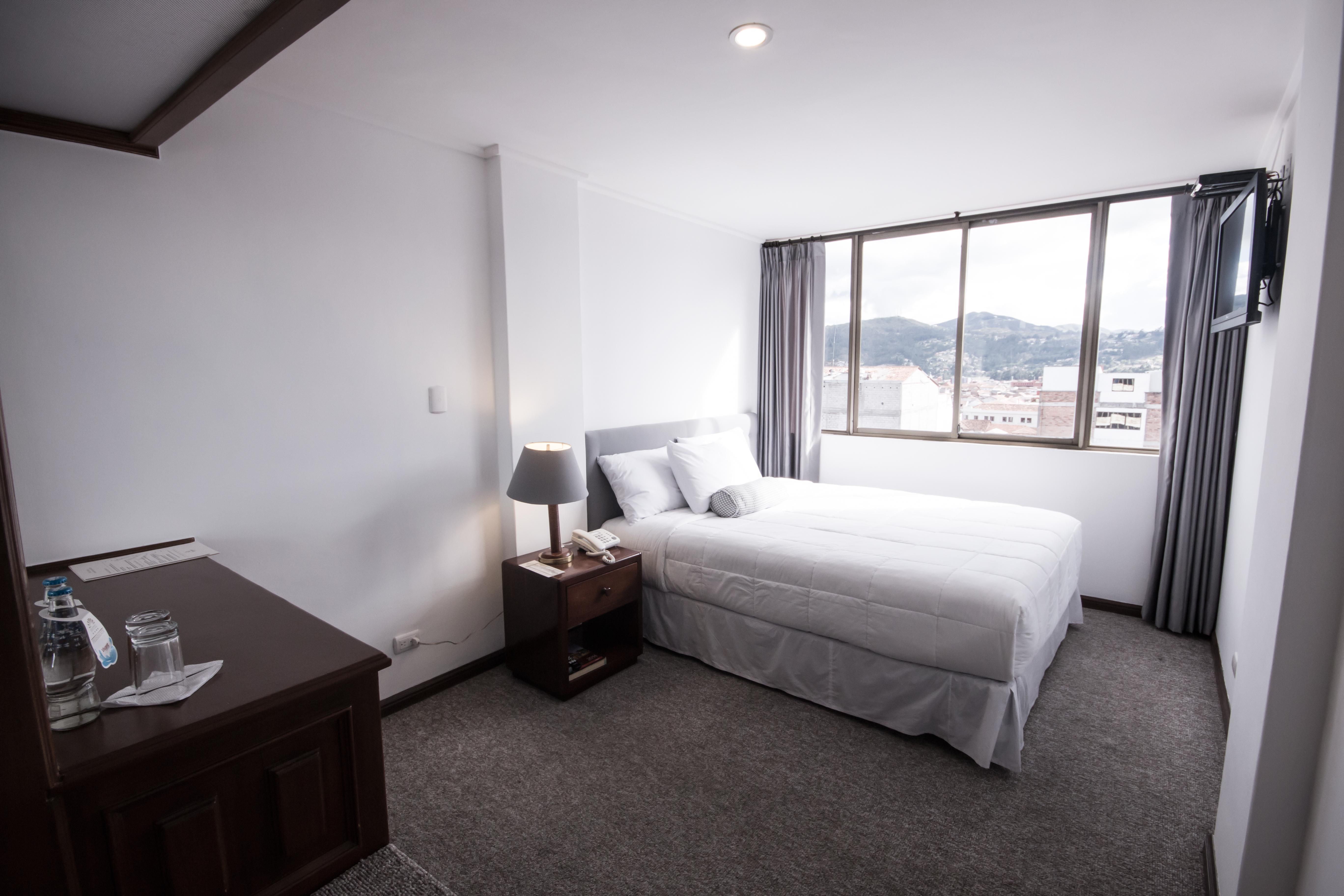 Hotel Presidente Cuenca Ngoại thất bức ảnh