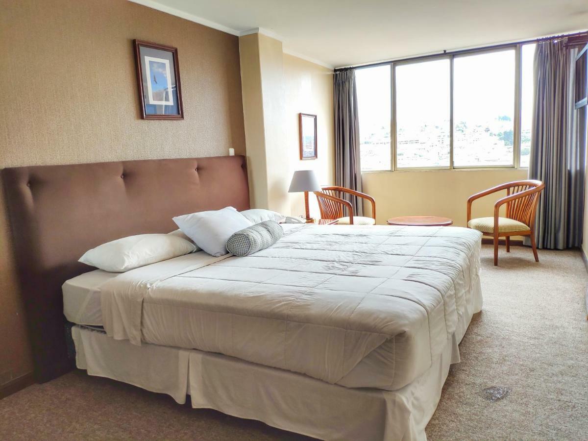 Hotel Presidente Cuenca Ngoại thất bức ảnh